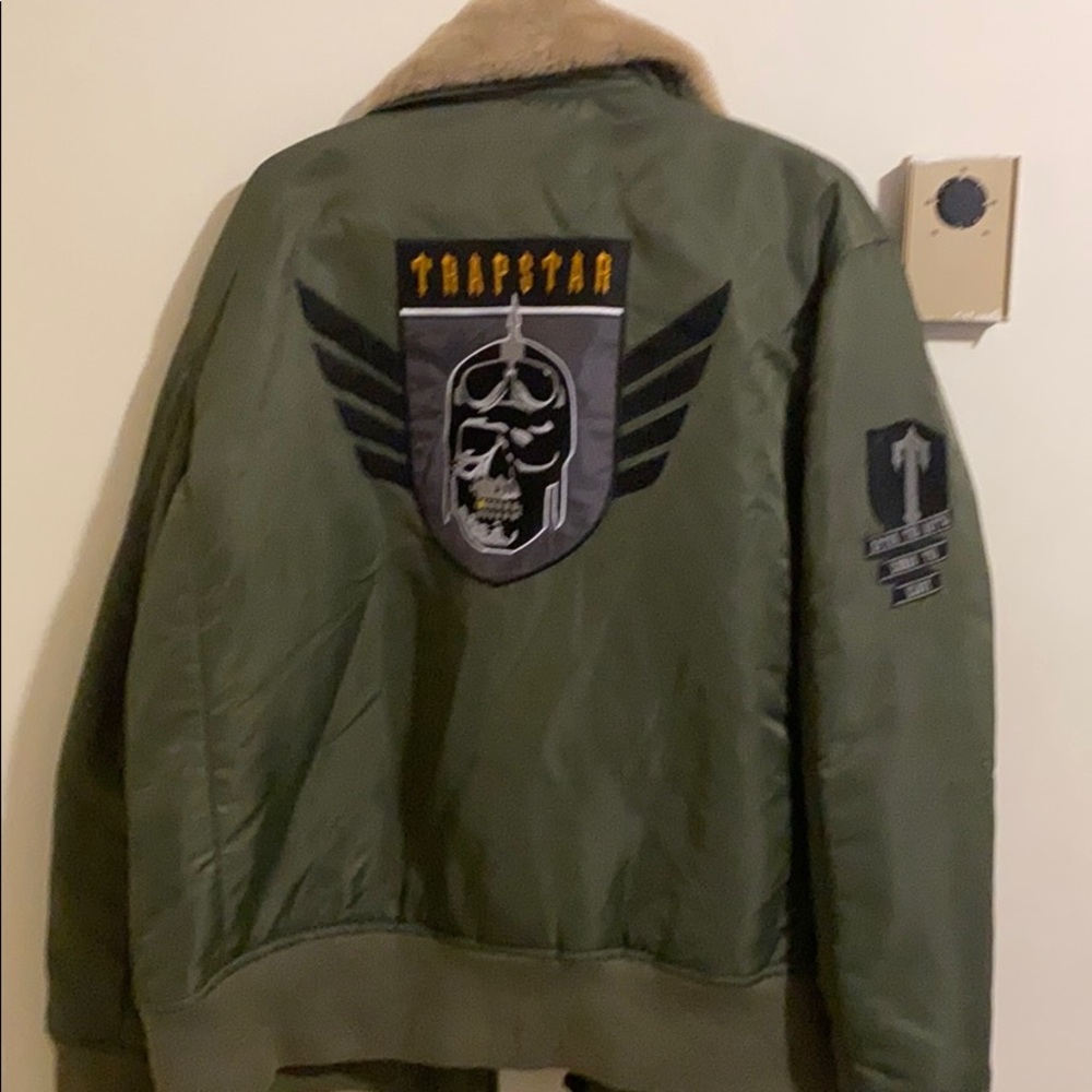 Stylish jacket - Picture 2 of 2